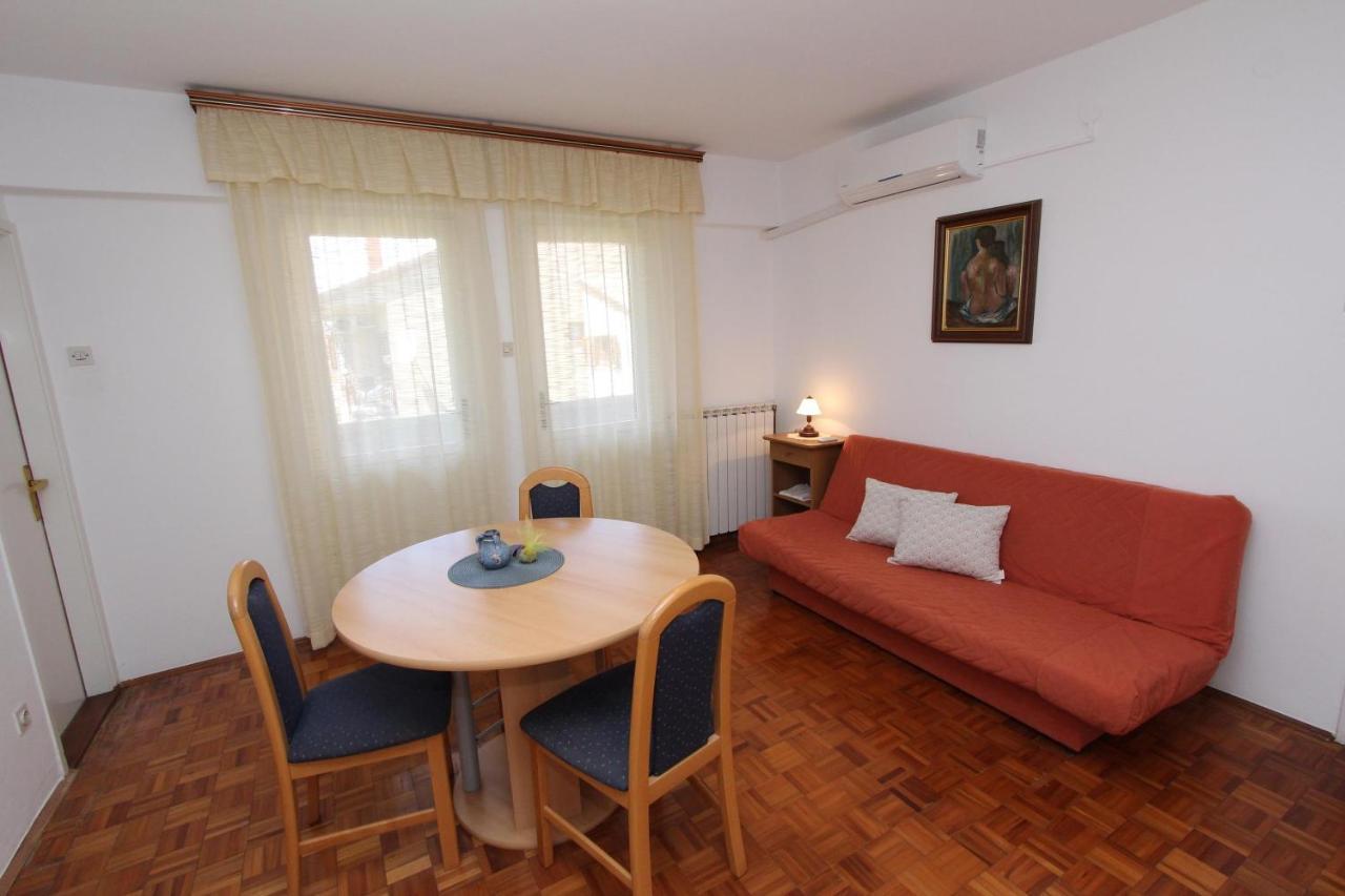 Rooms And Apartments Dino Rovinj Eksteriør billede